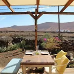 Micro House * La Oliva